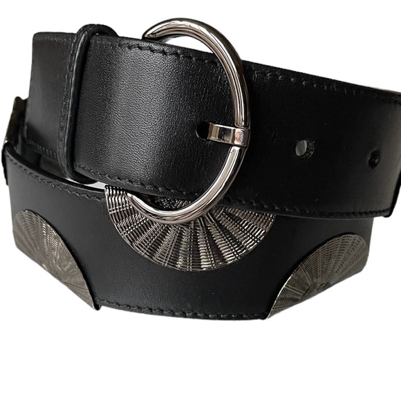 Oscar de la Renta Black Belt with Metal Embellishments, Small 75 / 28” - Picture 3 of 13